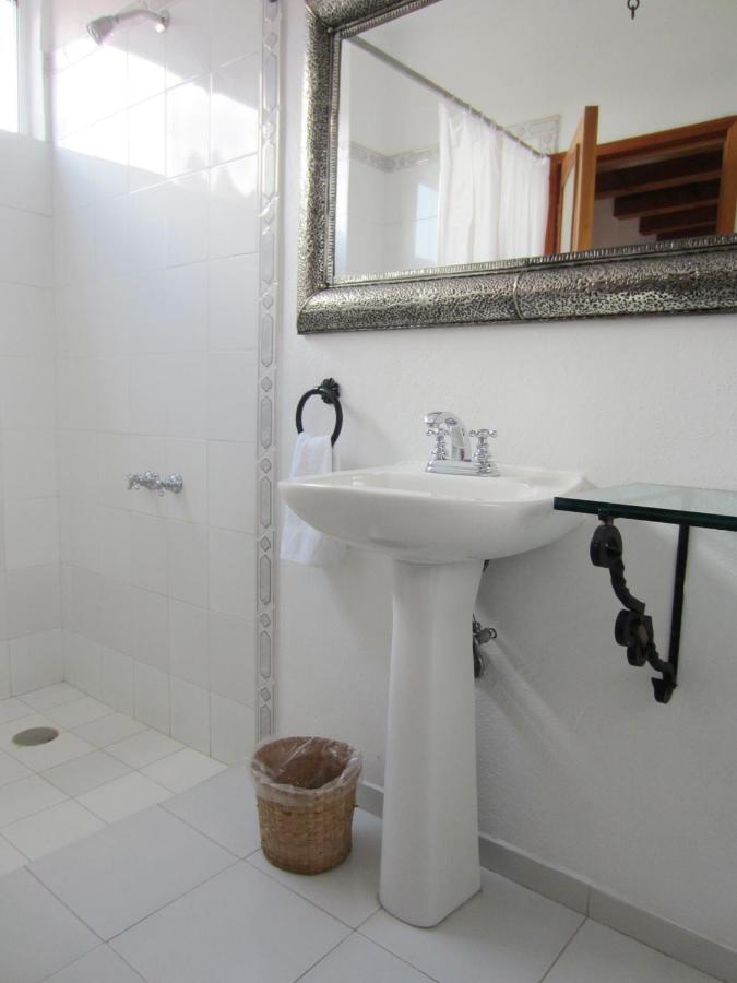 Hotel Estancia De La Era B&B パツクアロ 部屋 写真